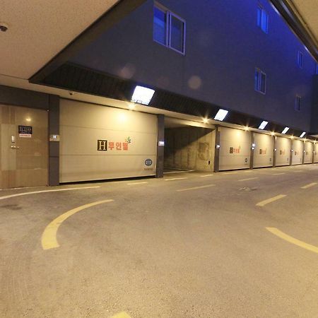 H Drive Hotel Iksan Екстериор снимка