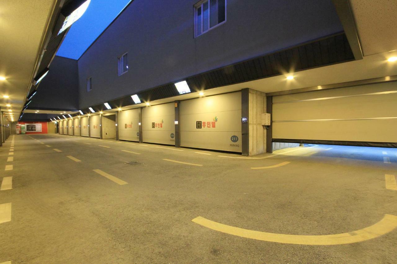 H Drive Hotel Iksan Екстериор снимка