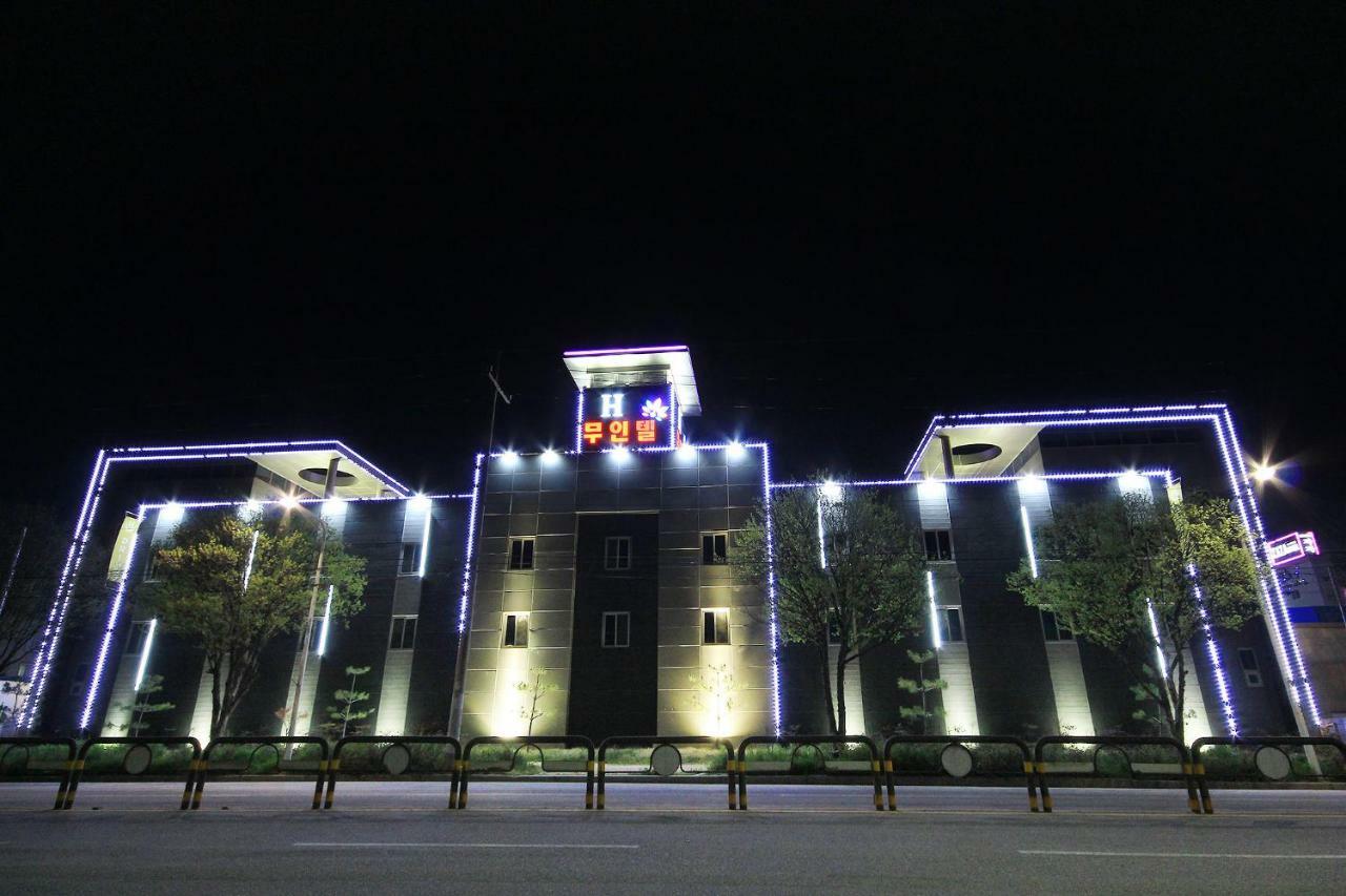 H Drive Hotel Iksan Екстериор снимка