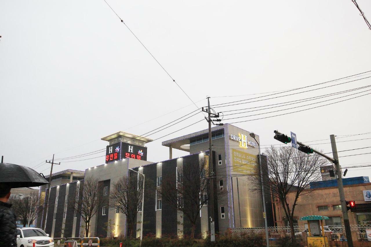 H Drive Hotel Iksan Екстериор снимка