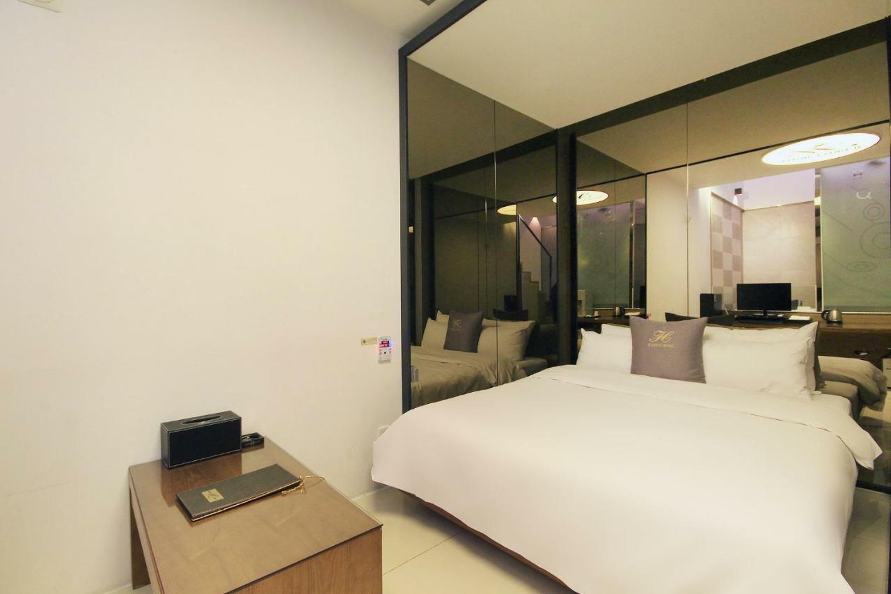 H Drive Hotel Iksan Екстериор снимка